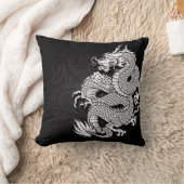 白くおよび黒い中国のなドラゴン クッション (ブランケット)