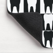 白くおよび黒い歯パターン マウスパッド (コーナー)