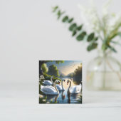 白く優雅な白鳥は見慣れた光景だ スクエア名刺 (スタンド正面)