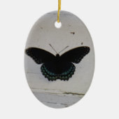 白く洗った木に黒と青の蝶 セラミックオーナメント (正面)