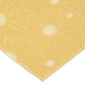 白く黄色いデイジーの花 テーブルクロス (アングル)