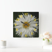 白く黄色い花 スクエア壁時計 (ホーム)