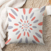 白く、灰色及びサーモンピンク色の装飾用クッション クッション (ブランケット)