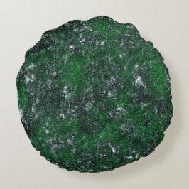 白っぽい灰色の岩または木の幹の上の緑の菌類 ラウンドクッション