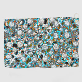 白っぽい質感の上に穴のあいた青みがかった部分 ゴルフタオル