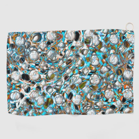 白っぽい質感の上に穴のあいた青みがかった部分 ゴルフタオル (横)