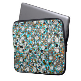 白っぽい質感の上に穴のあいた青みがかった部分 ラップトップスリーブ