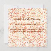 白っぽい、サンゴと黄色がかった小さな正方形またはタイル 招待状 (正面)