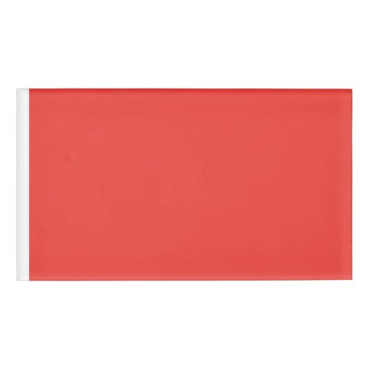 白で印象的な赤の背景を作成す縁どる 名札 (正面)