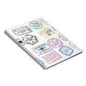 白で隔離されたパスポート切手のコレクション。V ノートブック (右側)