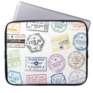 白で隔離されたパスポート切手のコレクション。V ラップトップスリーブ