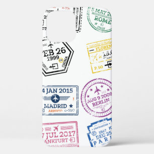 白で隔離されたパスポート切手のコレクション。V iPhone 12ケース