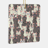 白とグレーの猫の模様 セラミックオーナメント (右)
