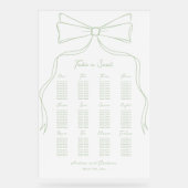 白とセージ緑の結婚シーティングチャート アクリルサイン (正面)