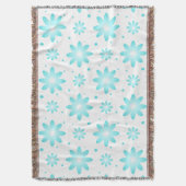 白とターコイズの繊細なデイジー、ドットのパターン スローブランケット (正面縦)