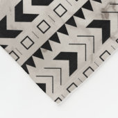 白とトープ大理石の部族パターン(の模様が)ある象 フリースブランケット (角)