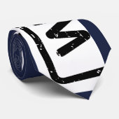 白とピンクのウェイワードロゴ付きネクタイ ネクタイ (ロール)