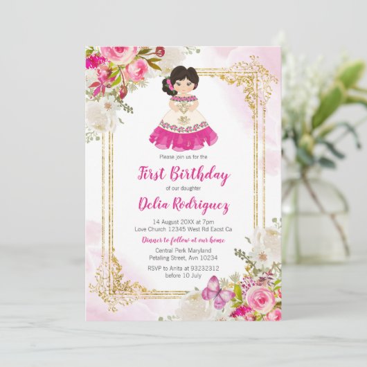 白とピンクのドレス メキシコの女の子 ファーストバースデー 1 招待状 (スタンド正面)
