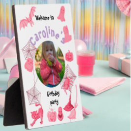 白とピンクのハロウィーンの誕生日パーティーへようこそ フォトプラーク