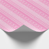 白とピンクの北欧セーターのクリスマスパターン ラッピングペーパー (角)