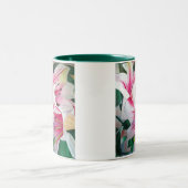 白とピンクの日蓮の水色のアートフラワー ツートーンマグカップ (中央)