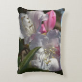 白とピンクの花の枕 アクセントクッション (裏面(縦))