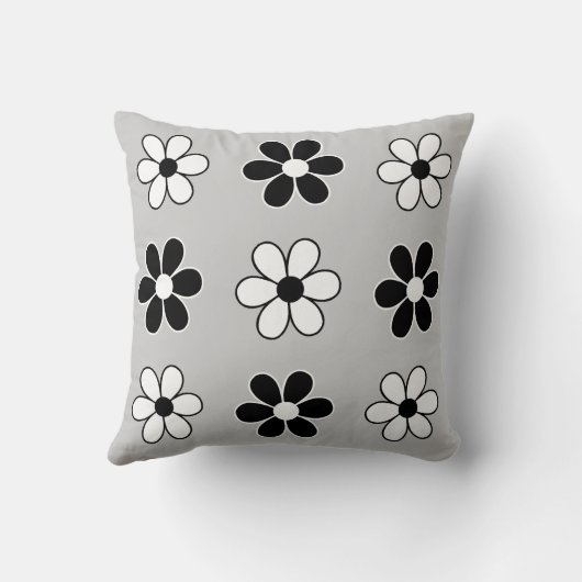 白とモダン黒の花をライトシルバーグレー クッション (裏面)