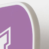 白とラベンダーのミニマリストモダンモノグラム ピックルボールラケット (左詳細)