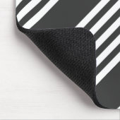 白と木炭の5つのストライプパターン マウスパッド (コーナー)