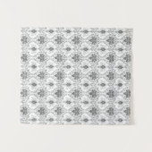 白と灰色のダマスク透かし模様 タペストリー (正面(横))