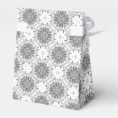 白と灰色の民俗学オーナメントダマスク フェイバーボックス (裏面サイド)