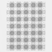 白と灰色の民俗学オーナメントダマスク フリースブランケット (正面)