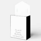 白と白黒のダマスクレース結婚のレース フェイバーボックス (オープン)