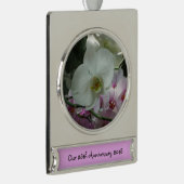 白と紫のラン シルバープレートバナーオーナメント (右)