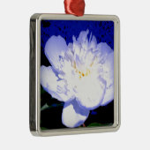 白と紫の牡丹の写真 メタルオーナメント (右)