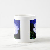 白と紫の牡丹 コーヒーマグカップ (中央)