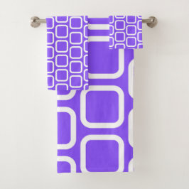 白と紫の装飾用クッションの正方形 バスタオルセット