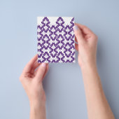 白と紫のmを使った左右対称の模様 チラシ (手)