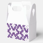 白と紫のmを使った左右対称の模様 フェイバーボックス (オープン)