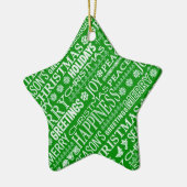 白と緑のチョークがクリスマスの挨拶に溺れる セラミックオーナメント (左)