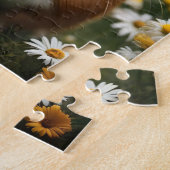 白と茶色のモルモットの月とデイジー ジグソーパズル (側面)