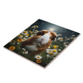 白と茶色のモルモットの月とデイジー タイル (側面)