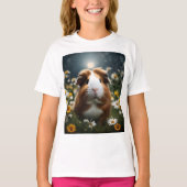 白と茶色のモルモットの月とデイジー Tシャツ (正面)