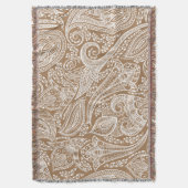 白と茶色のヴィンテージフローラペイズリー スローブランケット (正面縦)