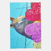 白と茶色の馬のバレンタインハート キッチンタオル (縦)