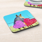 白と茶色の馬のバレンタインハート コースター (左側)