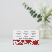 白と赤いハート模様の写真ロゴテンプレート 名刺 (スタンド正面)