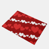 白と赤のバレンタインデーハート ドアマット (アングル)