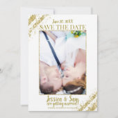 白と金のグリッター写真でお知らせする結婚式のSave the Date 招待状 (正面)