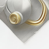 白と金ゴールドの3Dフローラ装飾模様 フリースブランケット (角)